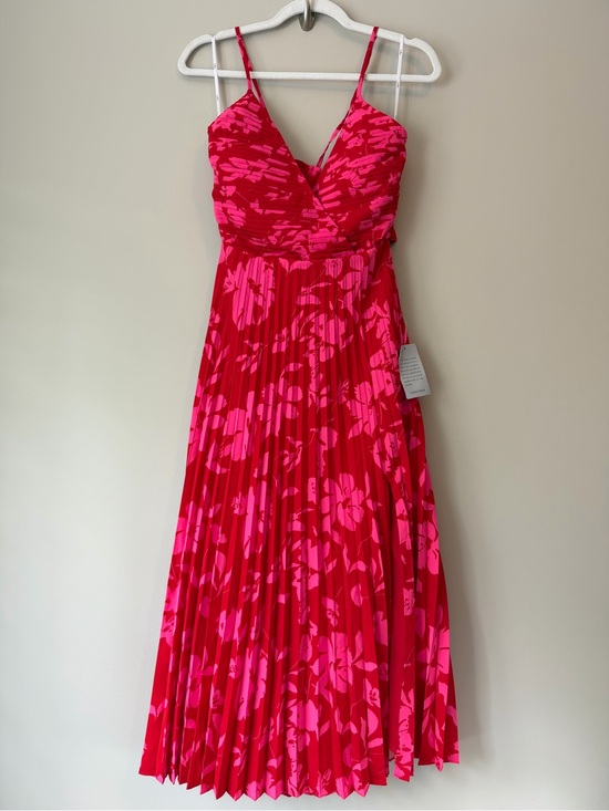 Lulus Dresses & Skirts - NWT Lulus Vibrant Moment Red Pink Floral Pleated Lace-Up Midi Dress S
